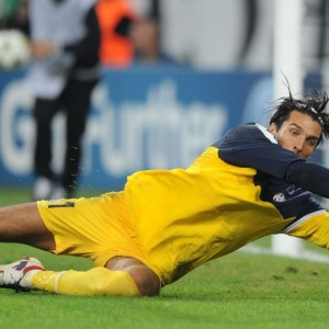 爱游戏下载-“青少年足球技能大赛激烈角逐，弘扬拼搏精神”，青少年足球实战智慧